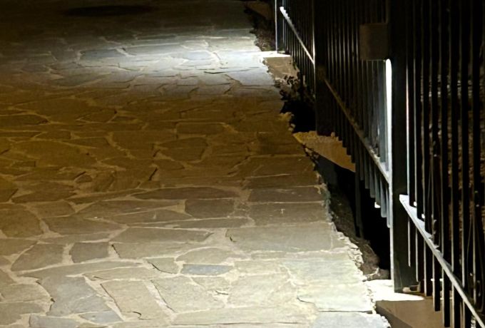 Ξυλόκαστρο – Ευρωστίνη: Απάντηση Αποστολόπουλου στα fake news για τον ηλεκτροφωτισμό στον Πευκιά